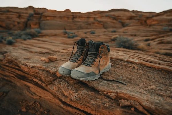 Comparatif des chaussures de randonnée pour terrains rocheux