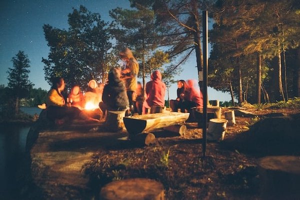 Quels conseils pour faire aimer le camping aux enfants dès le plus jeune âge ?